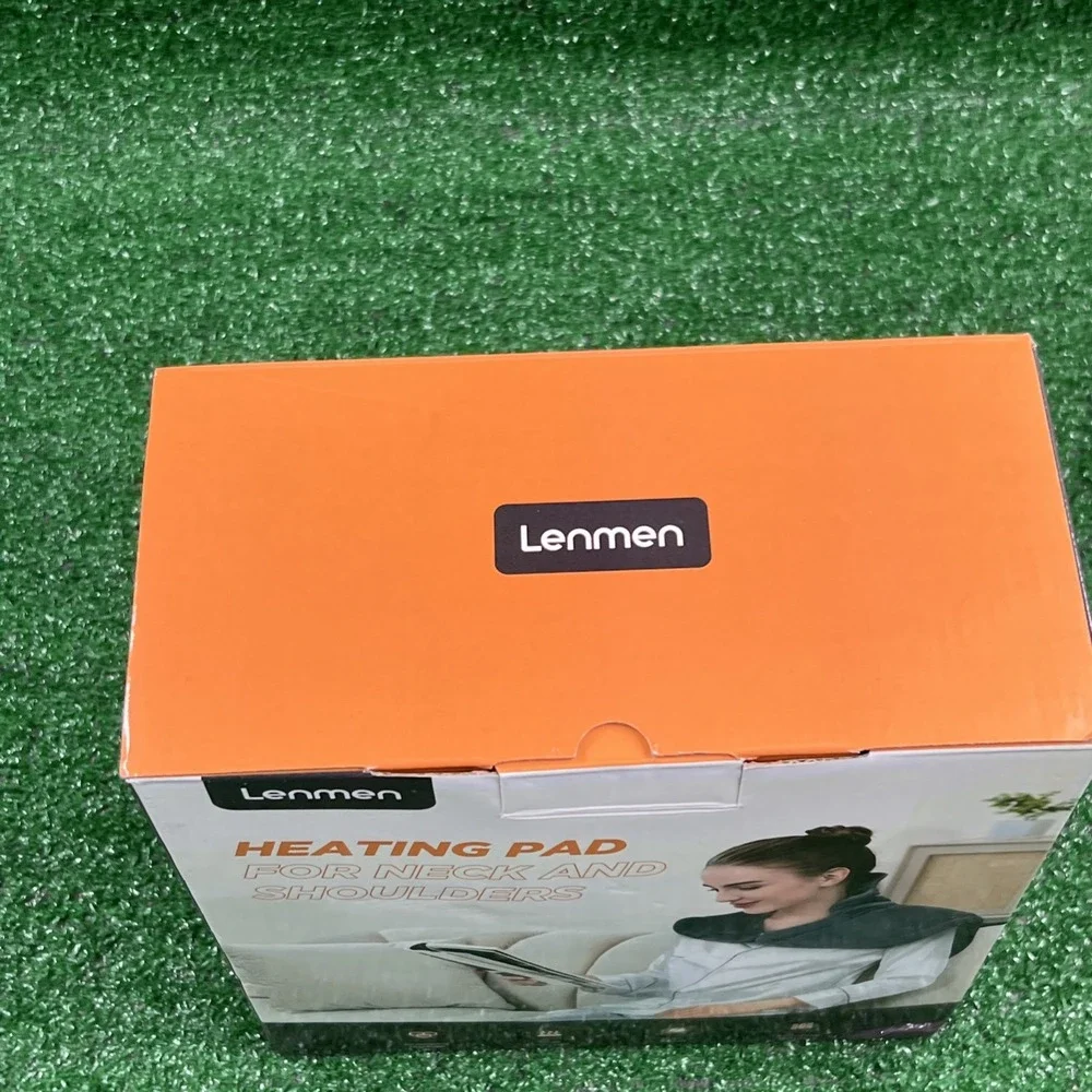 Lenmen Heating Pad Neck And Shoulders Multifold Settings HP006 New Open Box